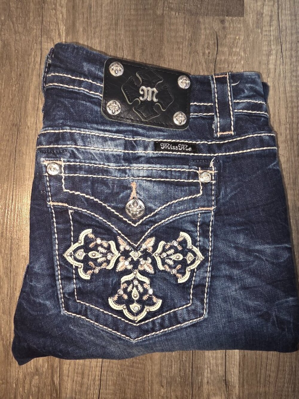 Miss Me Cross Pocket Bootcut Jeans – Size 31